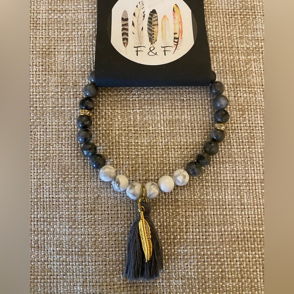 Last 1! 🌟Gemstone Tassel Bracelet - Picture 3 of 3